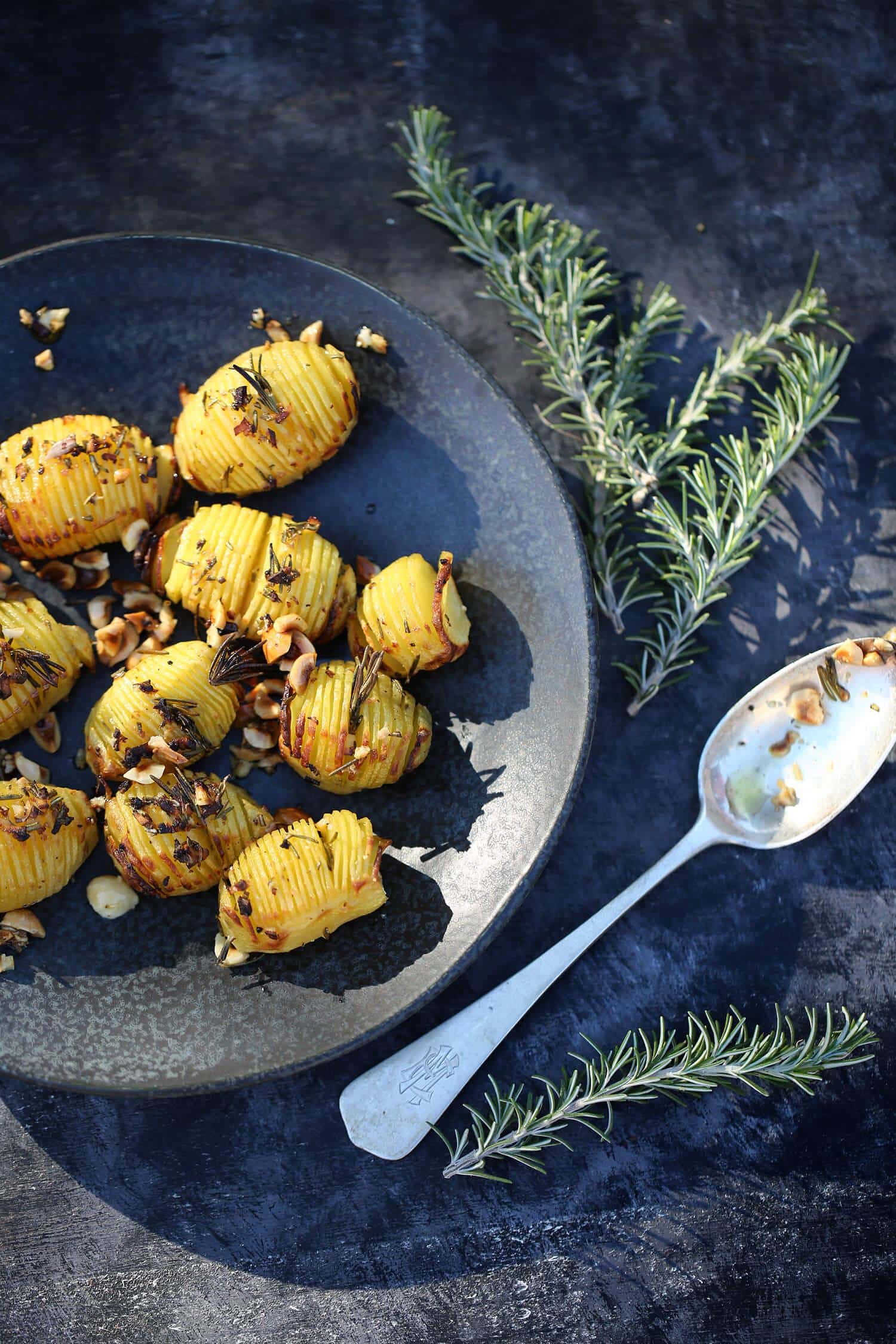 Hasselback Potatoes - Wellcuisine