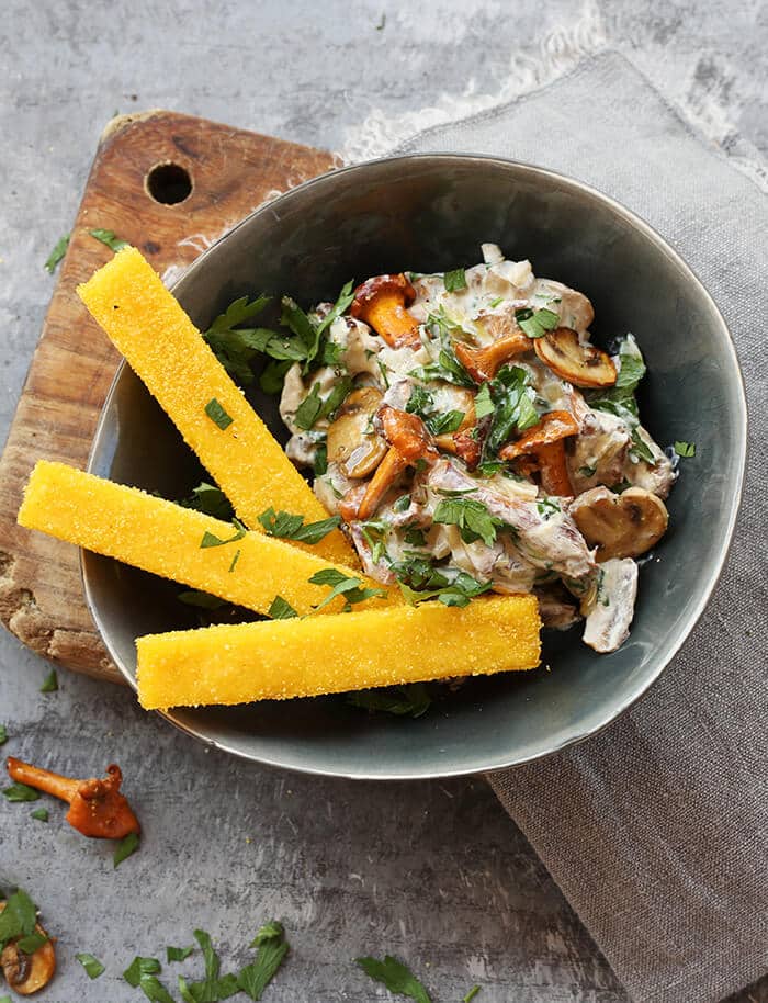 Polentasticks mit Pilzragout