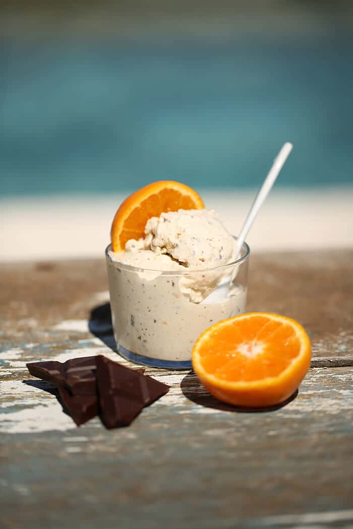 Orangen-Stracciatella-Eis